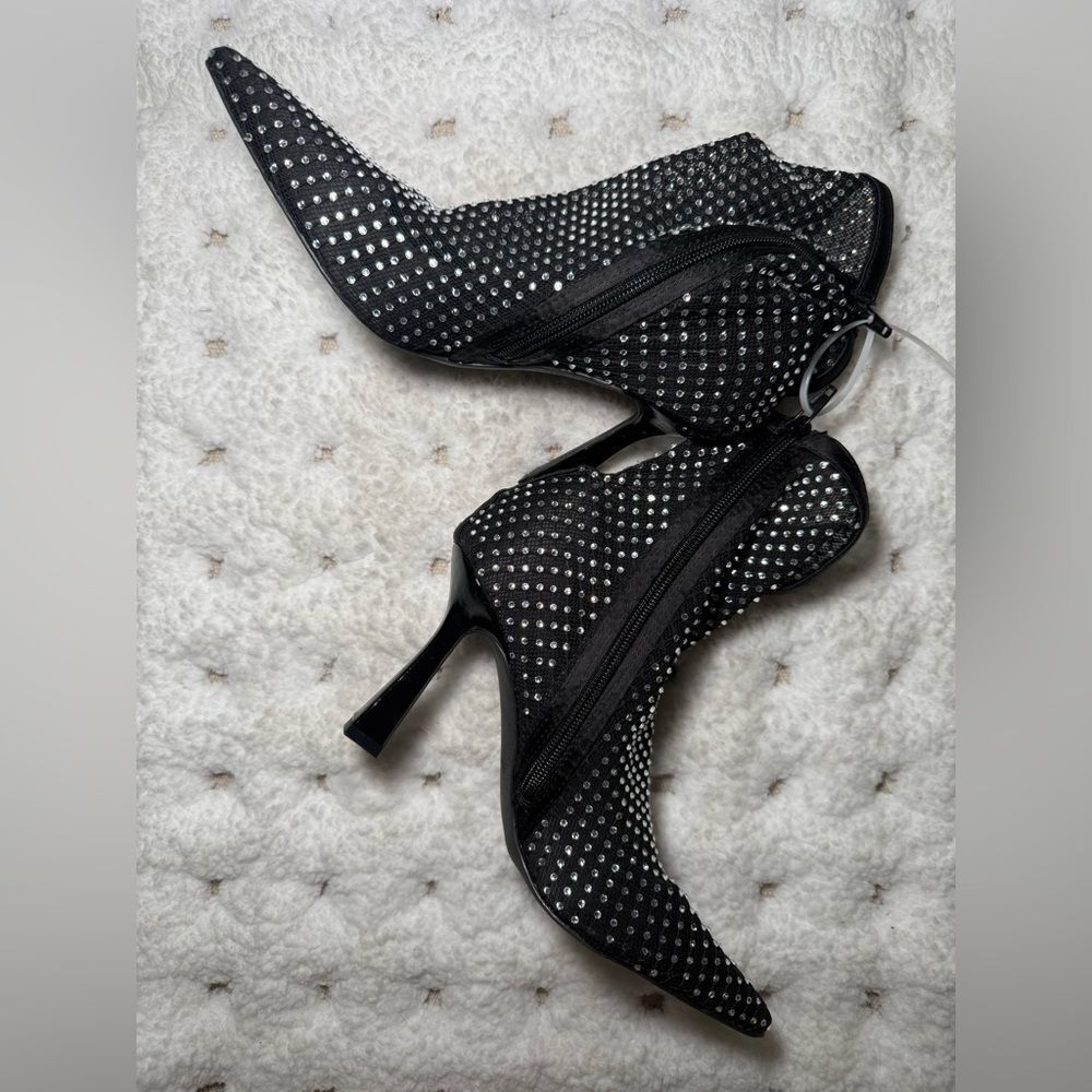 open edit | Hazley Bootie - Picture 5 of 8